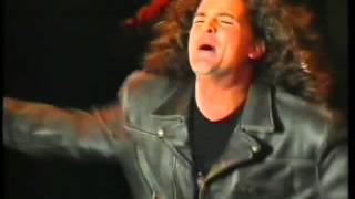 Carlos Vives - La Hamaca Grande (en directo en las fiestas de San Isidro del año 1994)