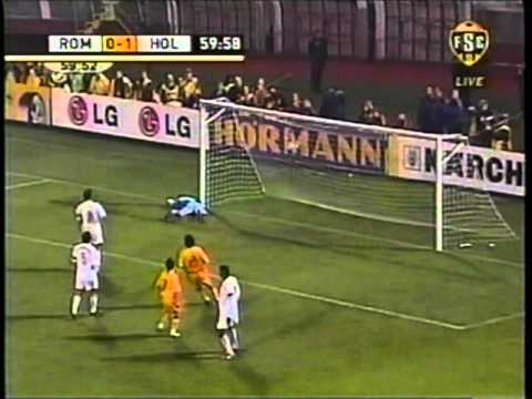 2005 (March 26) Romania 0-Holland 2 (World Cup qualifier).mpg