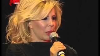 semiha yanki seninle bir dakika canLI performans live performance