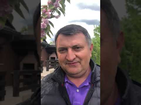 Mihai Ungurenuș și livada lui de suflet din Corbi.