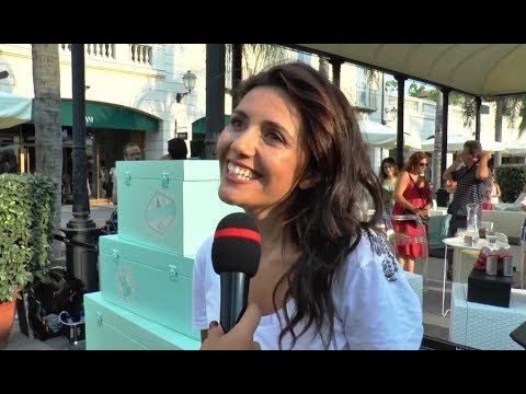 Marcianise (CE) - Serena Rossi parla della fiction su Mia Martini all'Oultet "La Reggia" (31.07.18)