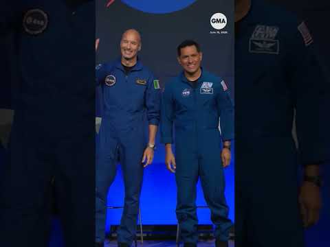 NASA unveils Artemis III crew