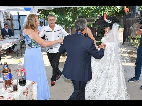 06 HORA la mireasa in curte  -  Nunta Live !