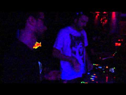 Catz 'n Dogz. Douglas Greed ft. Delhia De France - Shiver (Ruede Hagelstein rmx) @Sixx, Athens