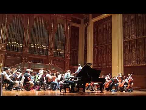 Andrew von Oeyen rehearsing Rachmaninoff’s 18th Variation