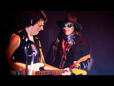 Jeff Beck & Johnny Depp live Chicago (full Concert)