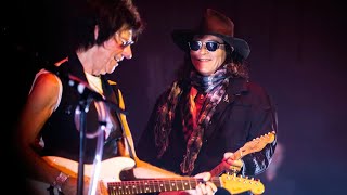 Jeff Beck & Johnny Depp live Chicago (full Concert) MQDEFAULT Thumbnail