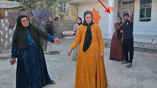 Download lagu The first wife and her husband deceived the second wife to bring peace to the family.ل mp3 Download lagu The first wife and her husband deceived the second wife to bring peace to the family.ل mp3