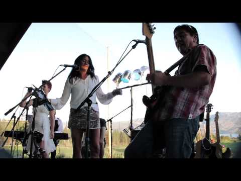 "Crash and Burn" (Live) Kelly Derrickson