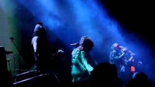 Ebony Bones @ Petit Trianon [24.02.11] --  We know all about U