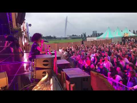 40UP Festival DJ Alex van Oostrom & Mavis Acquah