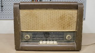 RESTORATION of a very OLD radiogram from 1959. AMAZING restoration.