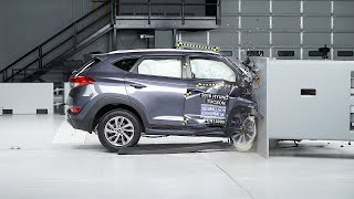 Hyundai Tucson passenger-side small overlap IIHS crash test