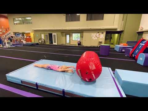 Coaching Tips and Tricks : The Handstand Flatback thumbnail