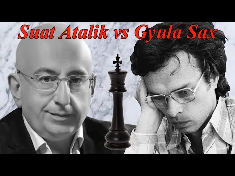 Partite Commentate di Scacchi 488 - Atalik vs Sax - Mamma lo Turco! - 1997 [E37]