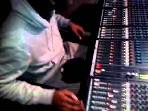 levelman in the studio making money & girls track