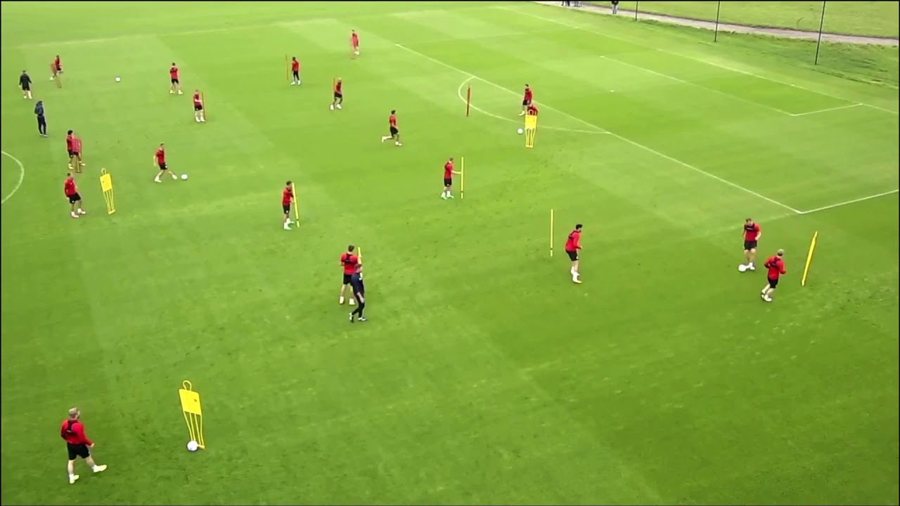 Middlesbrough F.C. - passing drill - 2 variations