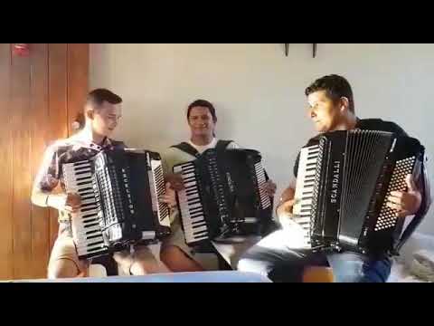 Lukinha do acordeon , Isaac do acordeon , Manú Tinoco