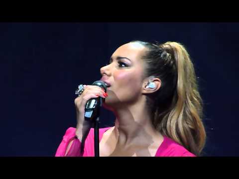 Leona Lewis 'Locked Out Of Heaven'  Nottingham Royal Concert Hall 30.04.13..HD