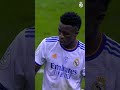 ? Dance like it's your birthday! ? #realmadrid #ViniJr