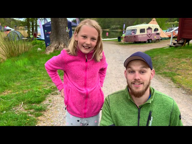 Video Uitspraak van Lundhags in Engels