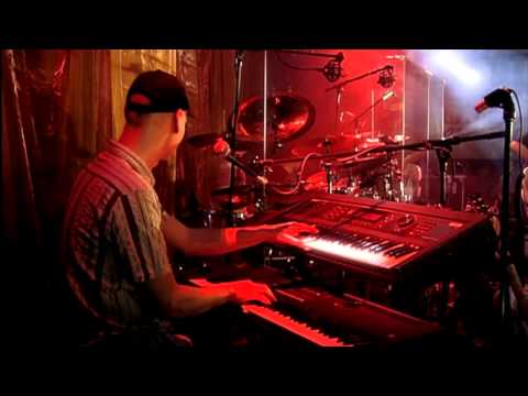 BLUE EFFECT   Slunečný hrob Lucerna 2007)