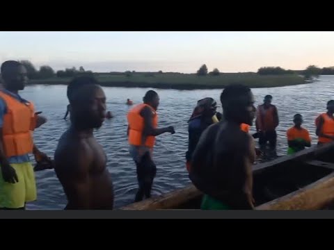 Mambolo Gbankay Race | Mambolo, Canoe Race - Sierra Leone