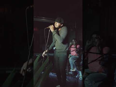 Mackeehan alongside Busy Signal