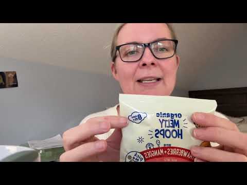 Melty hoops make snack time sweet and fun!