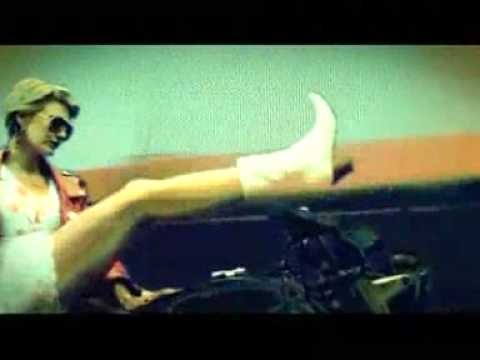 Daan - Housewife / The Conversation [HQ audio]