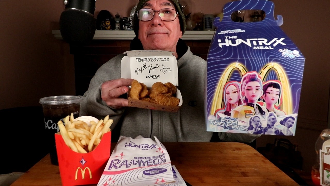 ASMR Late Night McDonald's K-Pop Demon Hunters Huntrix Meal