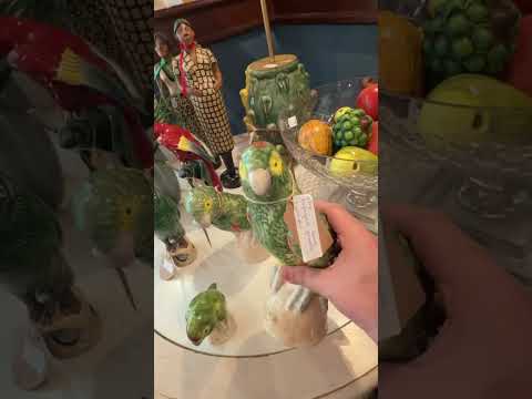 Família vende tudo by Carla e Thais lotada de coisa boa | Garimpo do Vlad #garimpodovlad sp #fvt