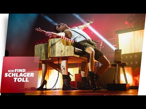 Andreas Gabalier - Hulapalu Live (Official Video)
