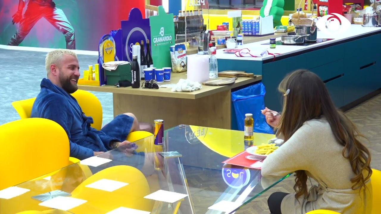 Bledi ka qenë i infiltruar/Luizi bisedon me Kiarën