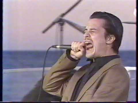 Faith No More - Ashes to Ashes - Live NPA 1997