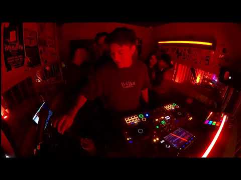 Diego Rey  @Radio28 (4 de Abril, 2025)