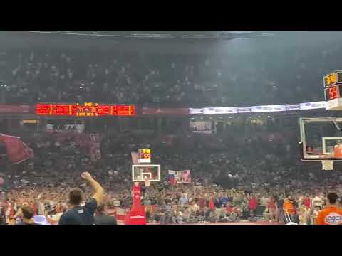 Delije grme, Arena sa trese, Crvena zvezda Žalgiris 