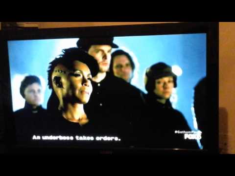 Gotham (1x22) fish kills maroni