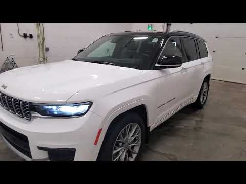 2023 Jeep Grand Cherokee L Summit 4x4 in White for sale at Indian Head Chrysler Dodge Jeep Ram Ltd. in Indian Head, SK