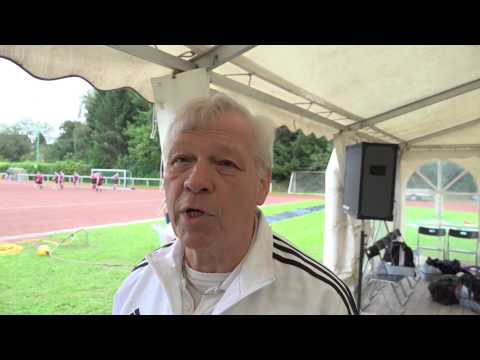 Leverkusen: Jürgen Winkelmann zum Kunstrasen (30.08.2014)