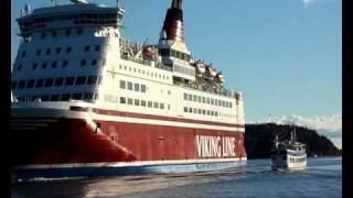 preview picture of video 'Isabella and Seawind are arriving in Turku'