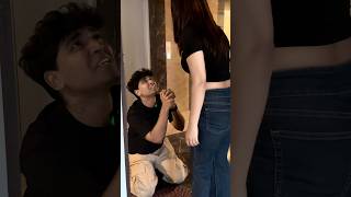 Download lagu Aise kaise confuse hogaya?😡 #trending #comedy #explore #funny #skit #viral #shorts #confused #trio mp3