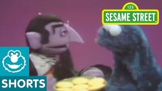 Sesame Street: Cookie Monster And Count Cooperate