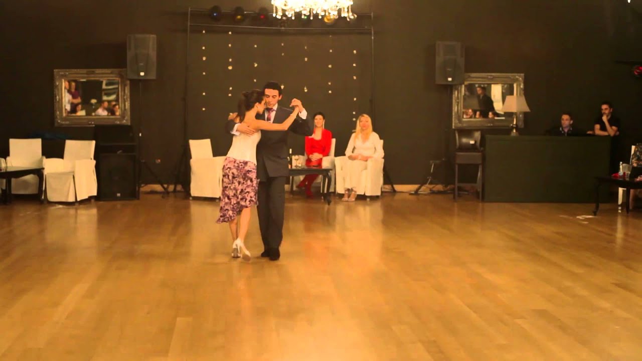 3rd BTW 2013 - VARNA (Bulgaria) - José Almar y Juliana Aparicio - 1/4 - A una mujer (vals)