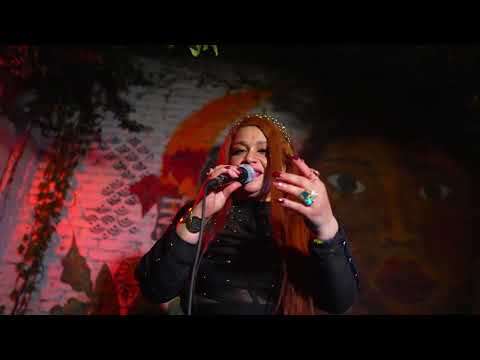 🍻🎶 Katherin Valencia en Hostal Patio del Río | Parte de Mi Vida y Sabor Artesanal 🌿🎤🔥