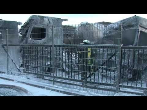 Vier Lastwagen brennen in Guxhagen aus: 500.000 Euro Schaden