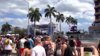 Less Than Jake Cinco de Moustache