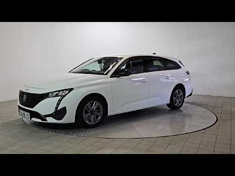 Peugeot 308 *Low Mileage* SW Active Model - Parkin - Image 2