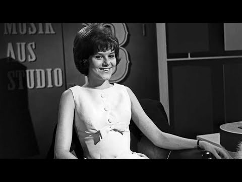 Little Peggy March ~ I Will Follow Him (1963)