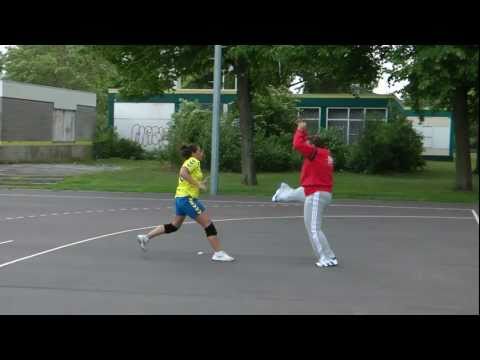 DES72 Dames Senioren 1 - Atomium 15-05-2011